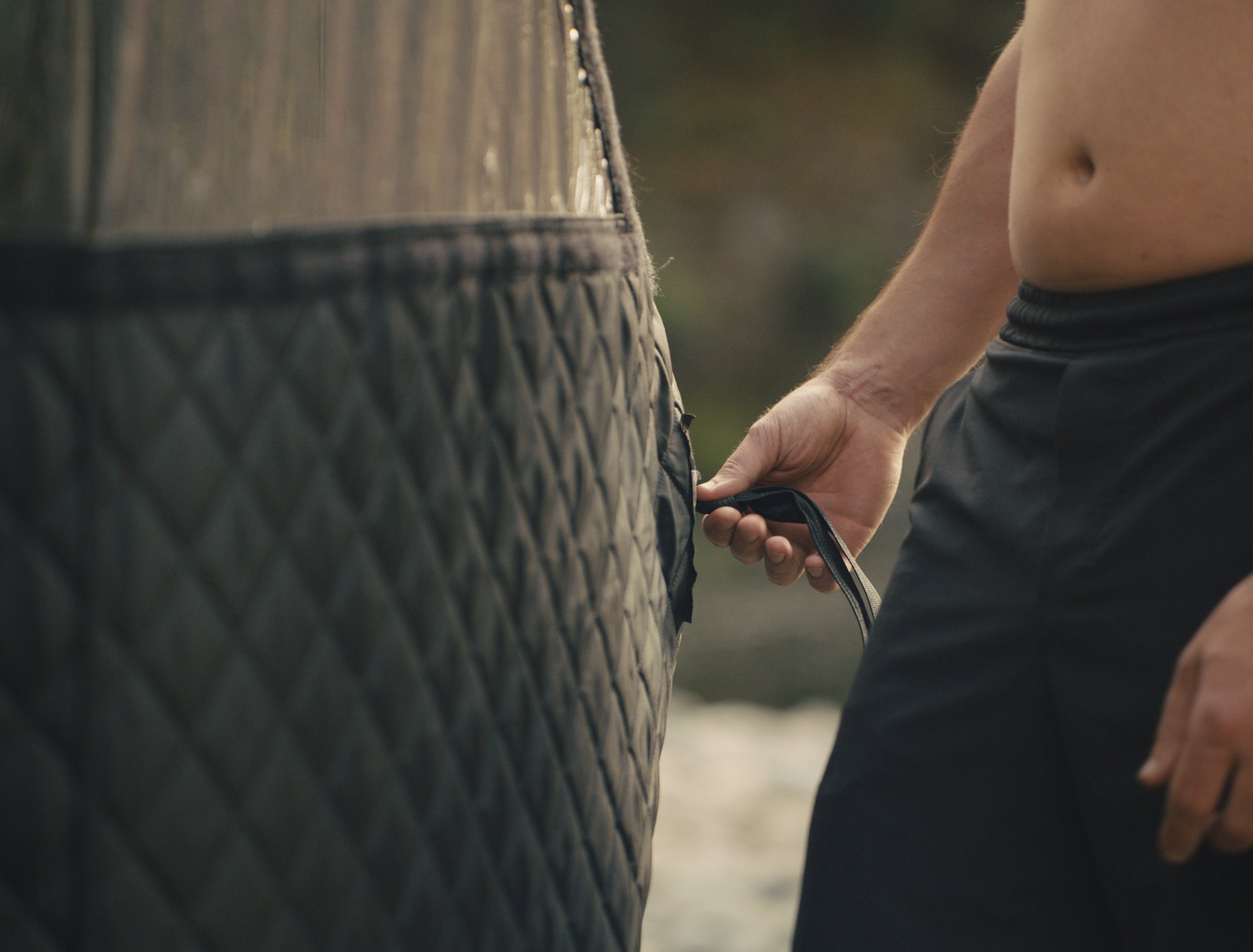 Comparing Layered Clothing Methods for Heat Adaptation in Saunas